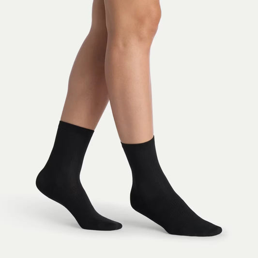 Women's Featherweight Rib Half Calf Sock 8-Pack - US 4523
