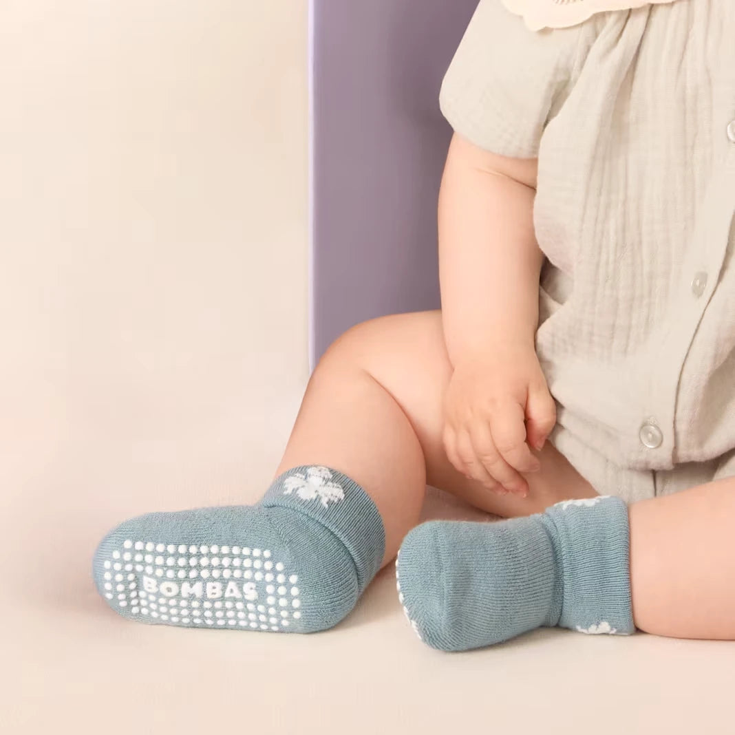 Baby Gripper Sock 4-Pack (6-12 Months) - US 1442