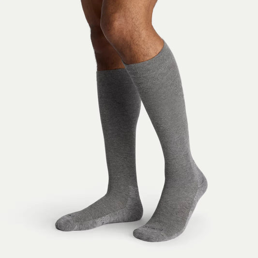 Men's Travel Compression Knee High Socks (15-20mmHg) - US 6667
