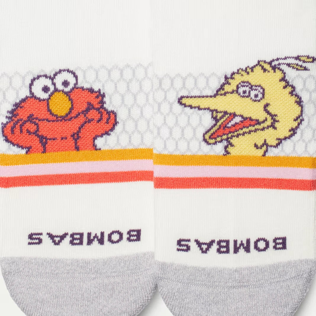 Sesame Street | Bombas Adult Ankle Socks - US 9594