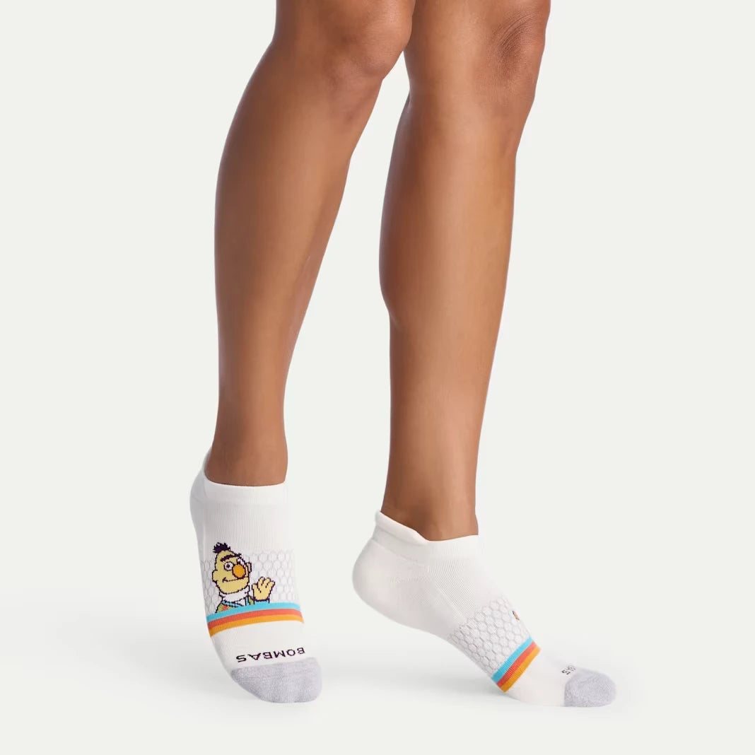 Sesame Street | Bombas Adult Ankle Socks - US 5813