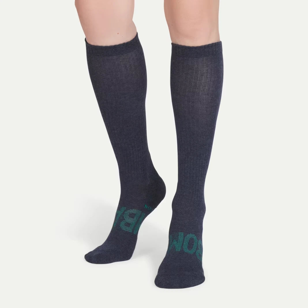 Women’s Everyday Compression Knee High Sock 2-Pack Gift Box - US 0995