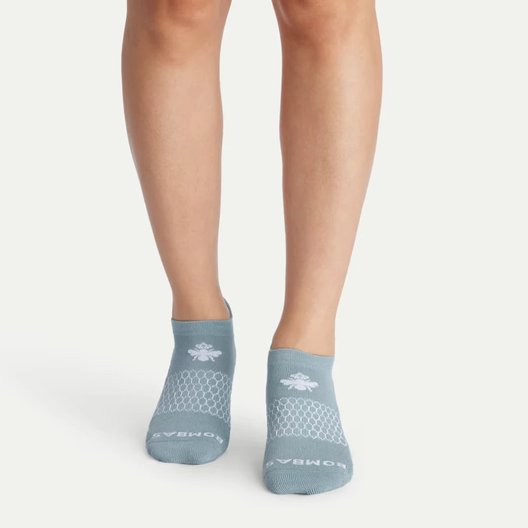 Women's Gripper Ankle Socks - US 8499