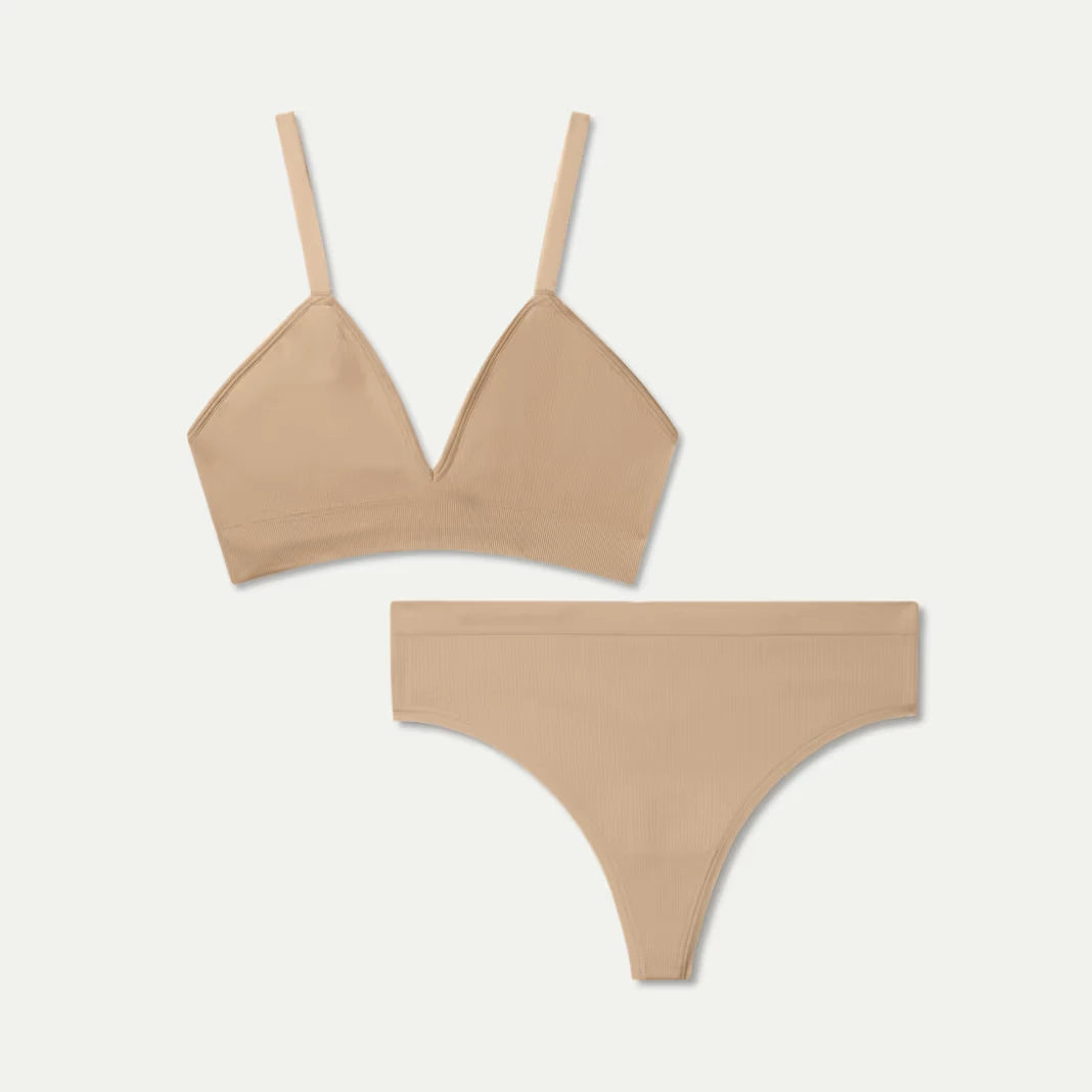 Women's Seamless Triangle Bralette + Thong Pack - US 7850