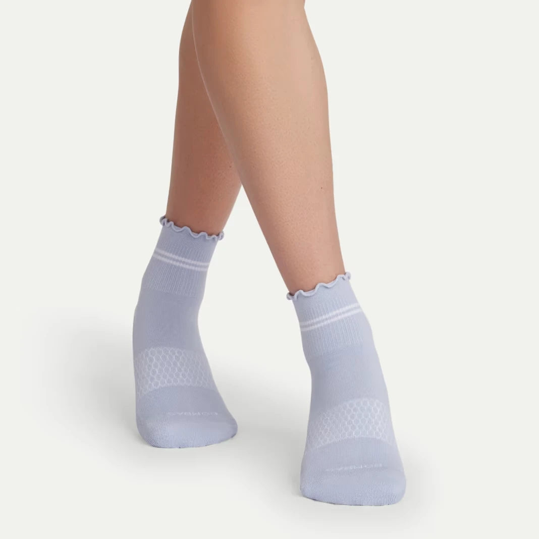 Women's Studio Gripper Quarter Socks - US 5057