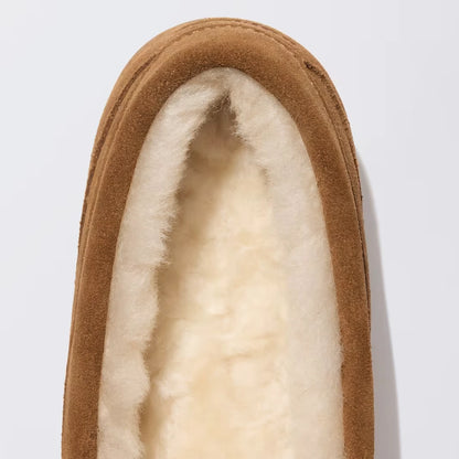 Women's Suede Moccasin Slipper - US 6405