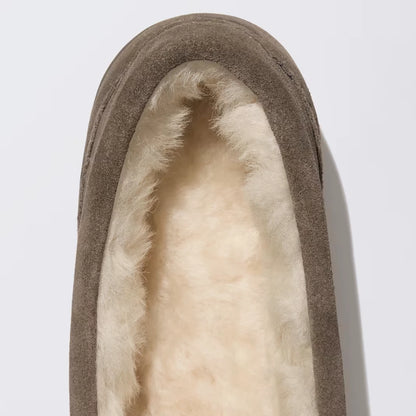 Women's Suede Moccasin Slipper - US 2484